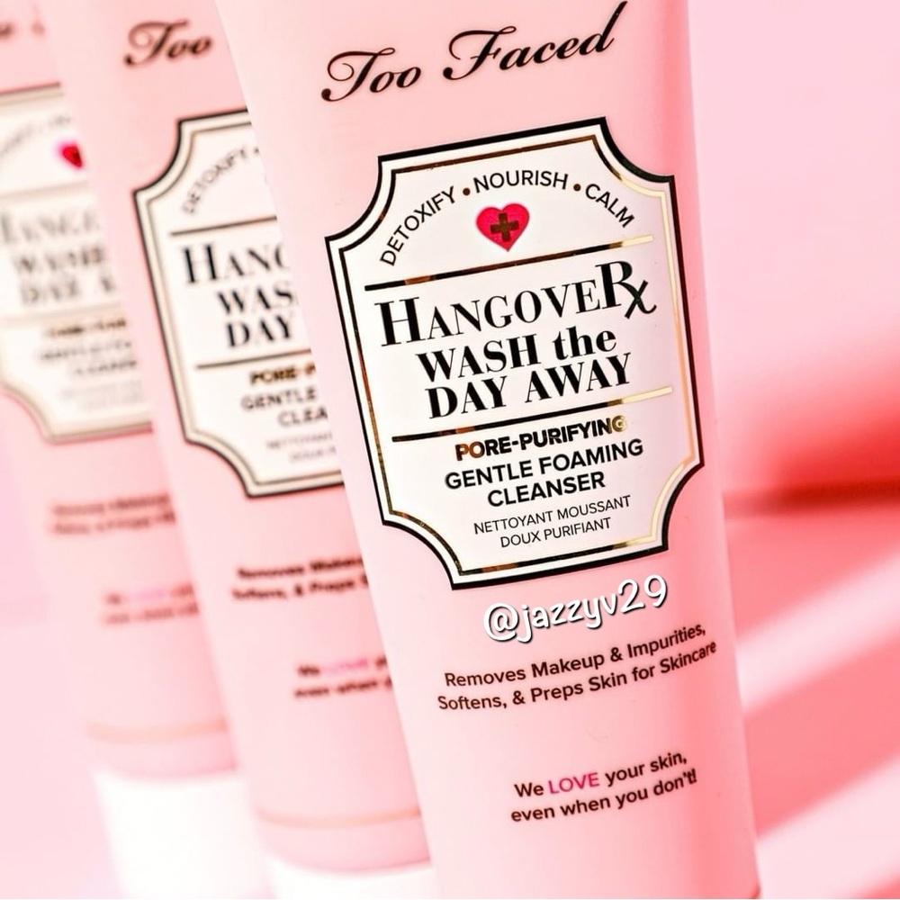 Too Faced Hangover Wash The Day Away Pore-Purifying Gentle Foaming Cleanser